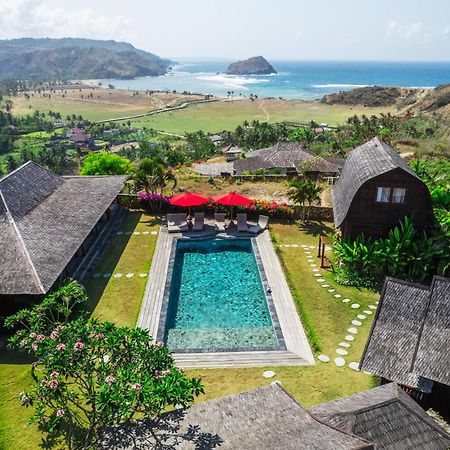 Villa Ellya Areguling, For 8-10 Pax Kuta  Экстерьер фото