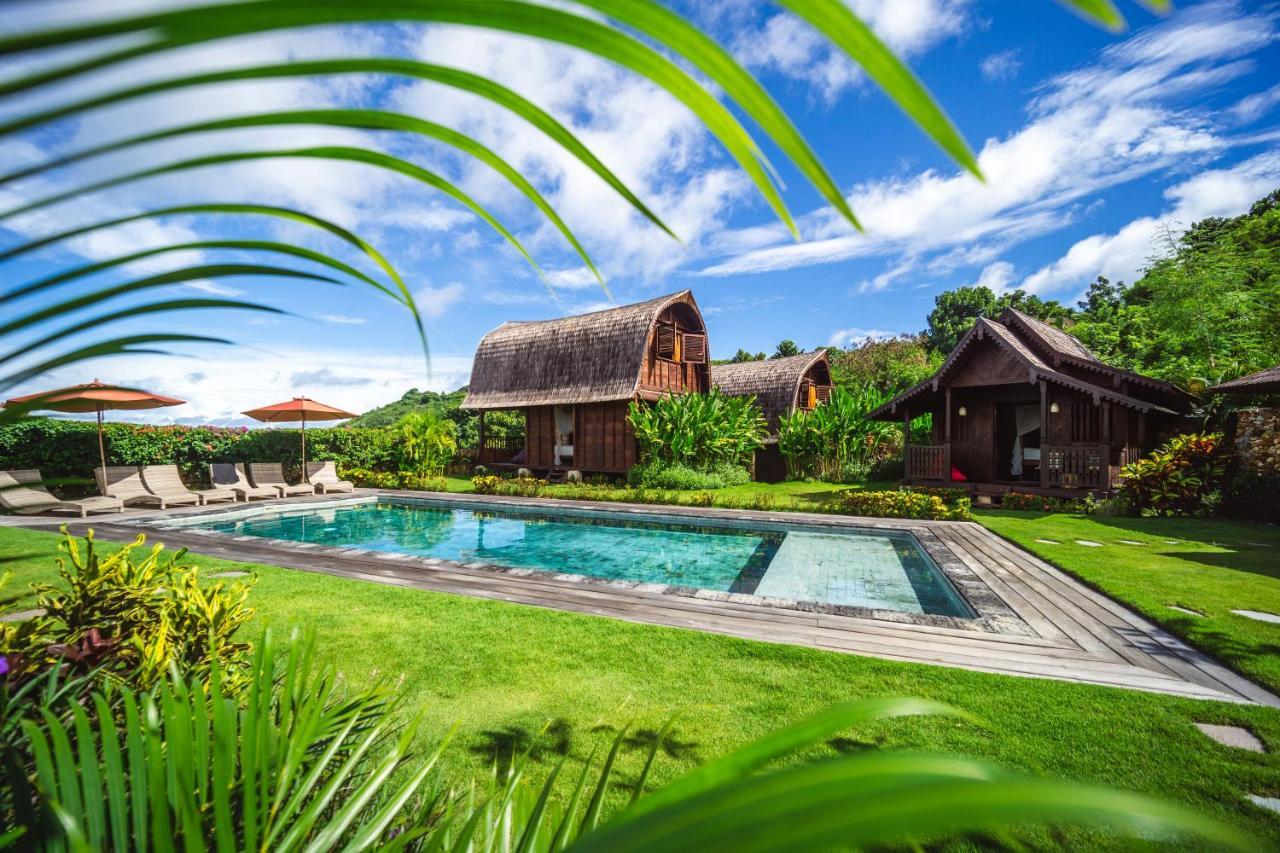 Villa Ellya Areguling, For 8-10 Pax Kuta  Экстерьер фото