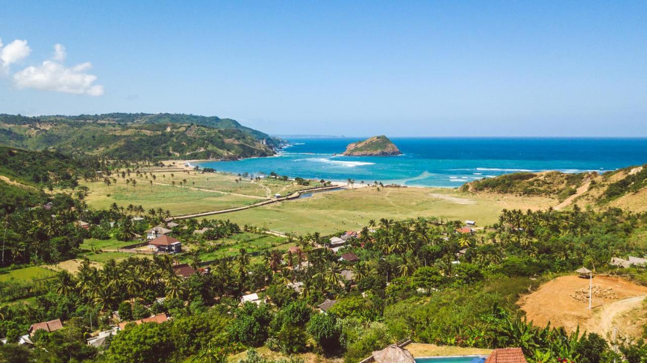 Villa Ellya Areguling, For 8-10 Pax Kuta  Экстерьер фото