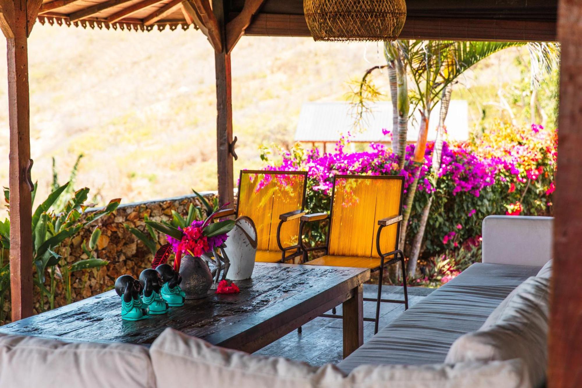 Villa Ellya Areguling, For 8-10 Pax Kuta  Экстерьер фото