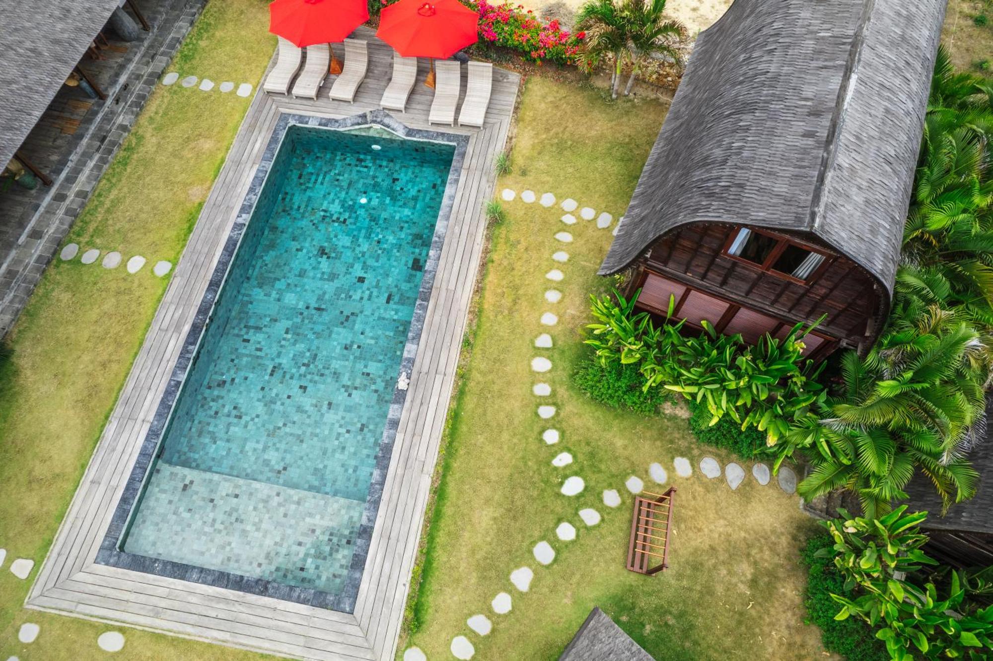 Villa Ellya Areguling, For 8-10 Pax Kuta  Экстерьер фото