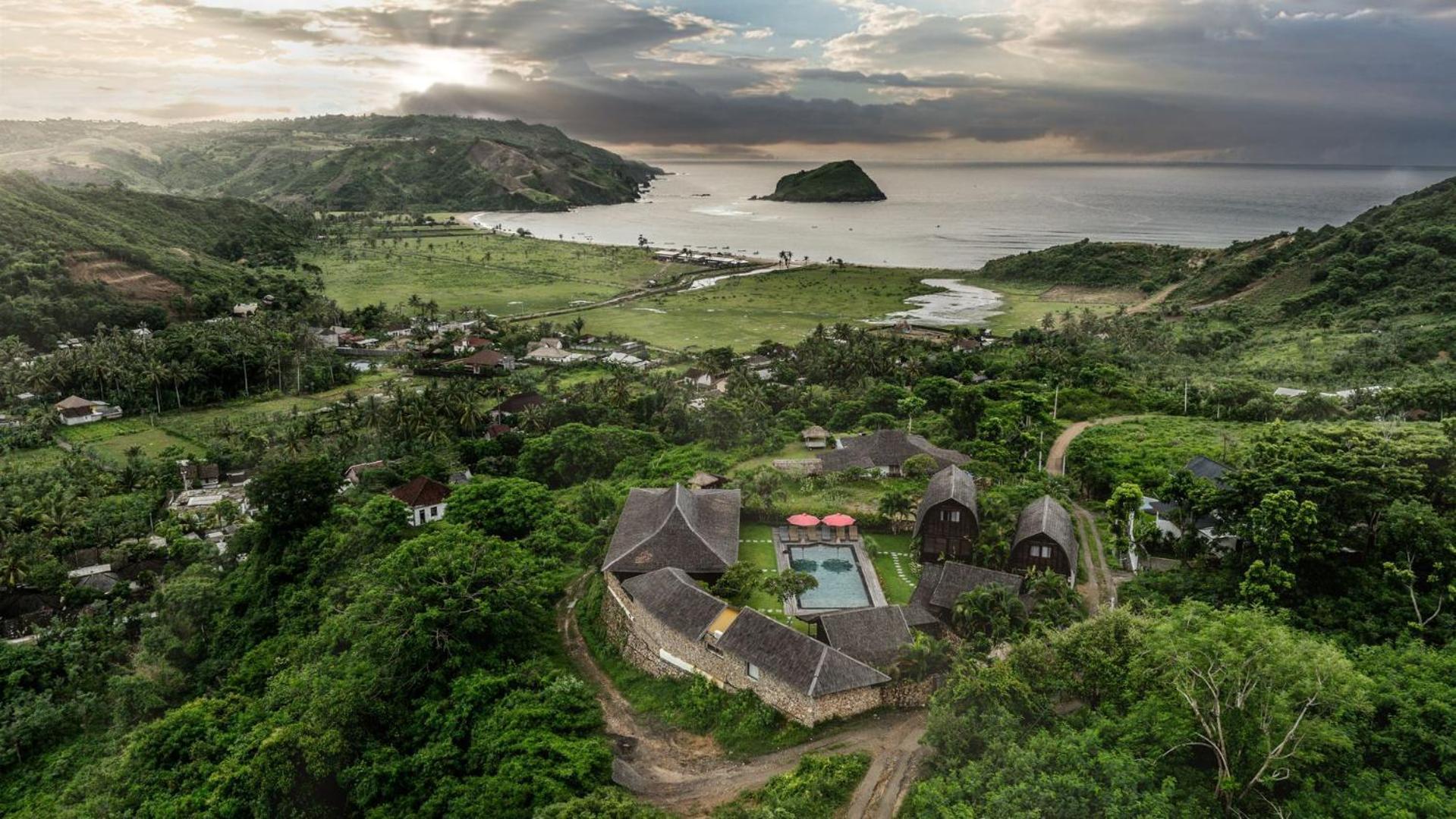 Villa Ellya Areguling, For 8-10 Pax Kuta  Экстерьер фото